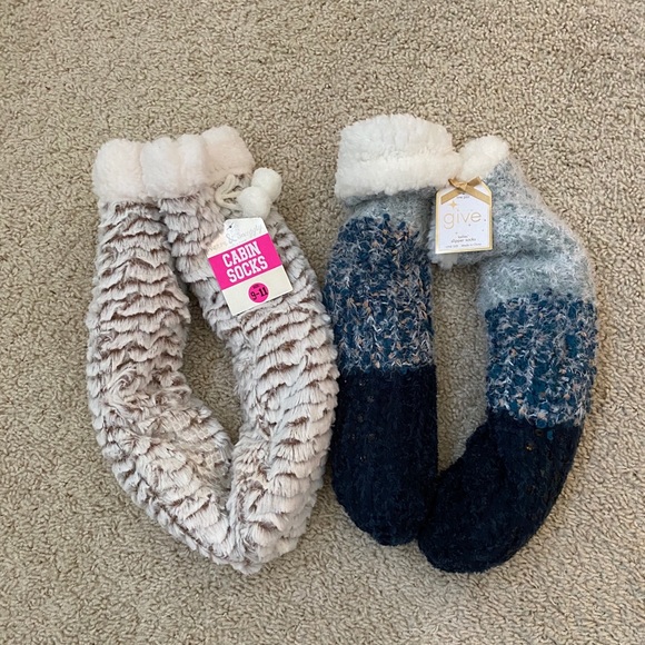“GIVE” 💙 SUPER CUTE 🧸 SOFT, WARM & CUDDLY SOCKS - Picture 3 of 11